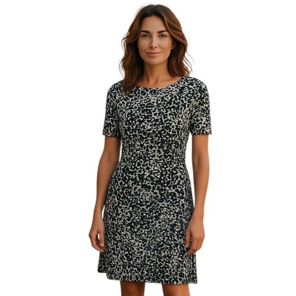 Ann Taylor Black and White Patterned Short-Sleeve Midi Dress